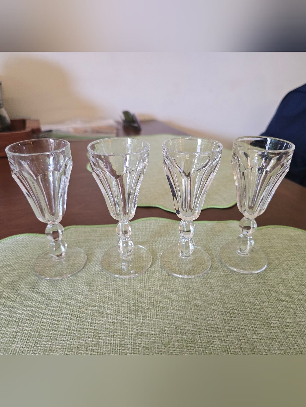 Vintage Crystal Cordial Glasses ( Set Of 4)